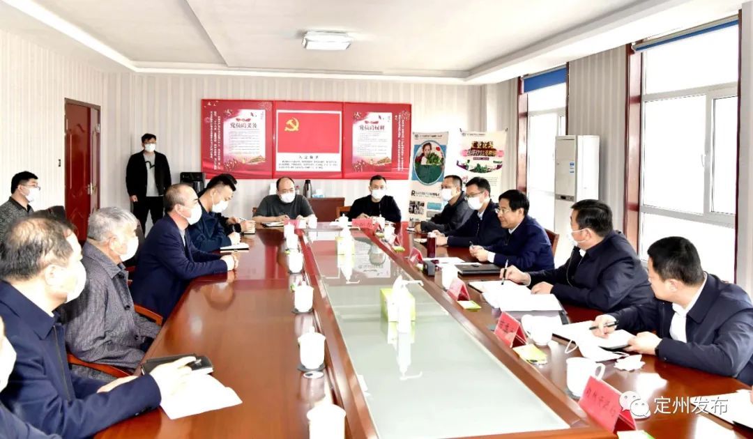 张涛就推进企业上市工作调研