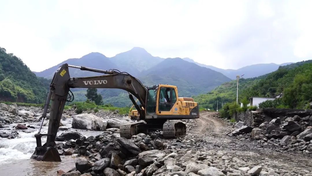 邢台临城县梁家庄村
遭遇极值暴雨 村民“零伤亡”的背后