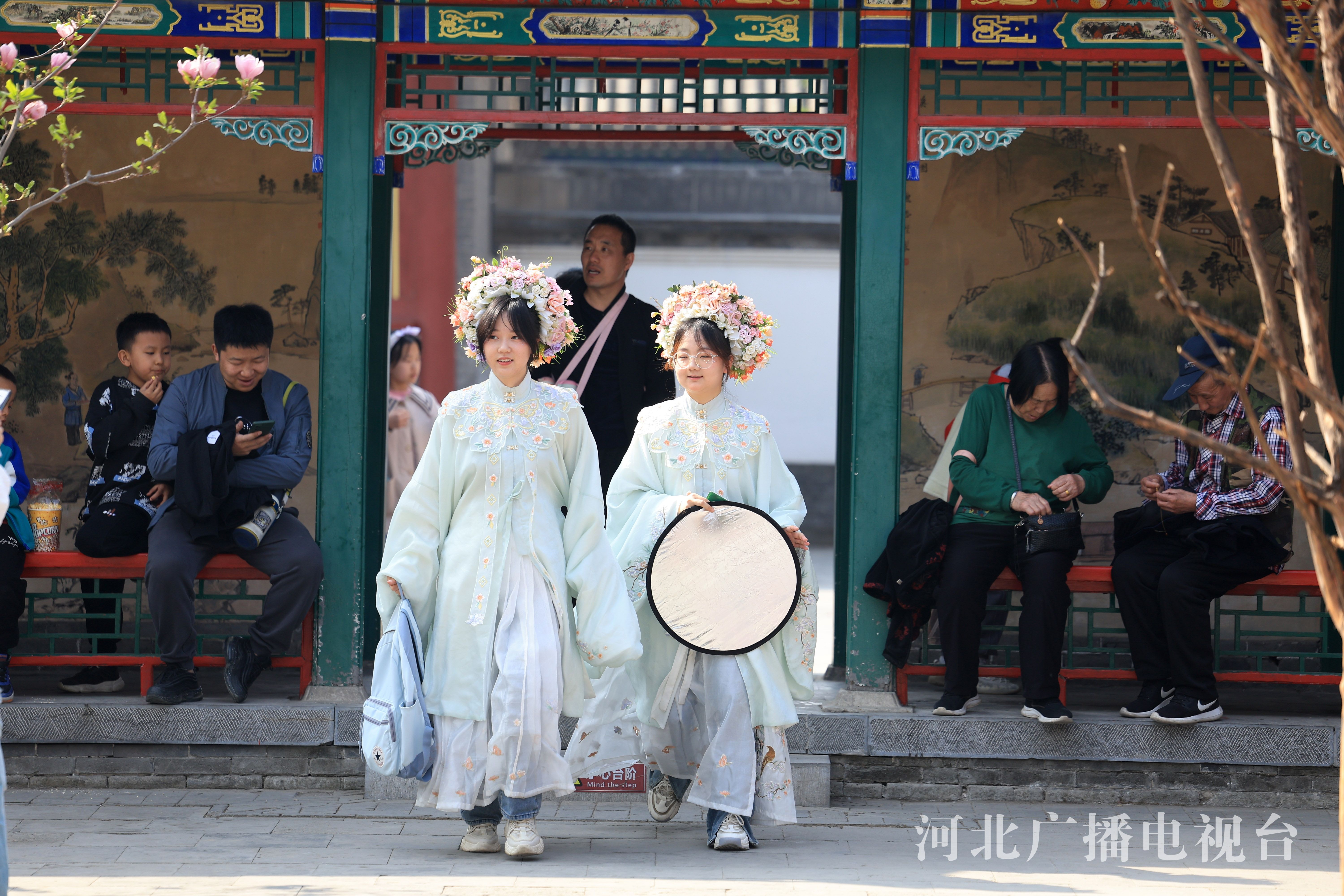 河北正定：文旅融合助力古城经济发展